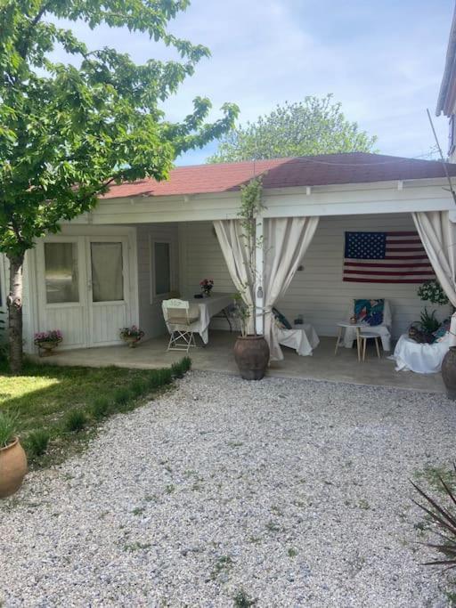 Maison Avec Jardin Et 3 Petits Chats , Proche Du Chateau Lacoste Le Puy-Sainte-Réparade Exteriér fotografie